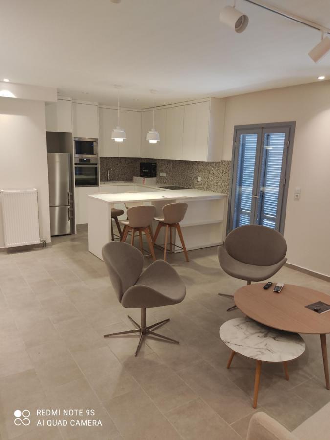 Pink Rose Luxury And Comfort Apartment At The Centre Of Preveza Exterior foto